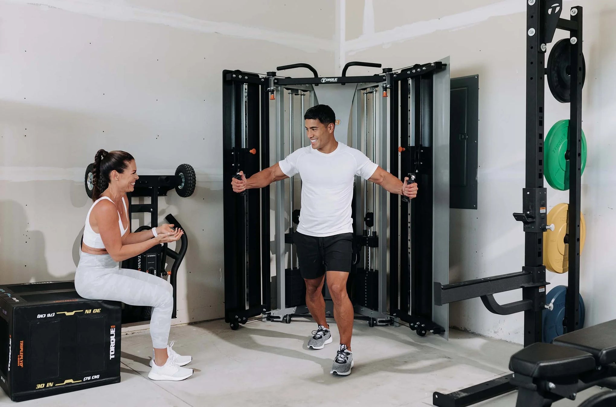 F9 Functional Trainer – Free-Standing